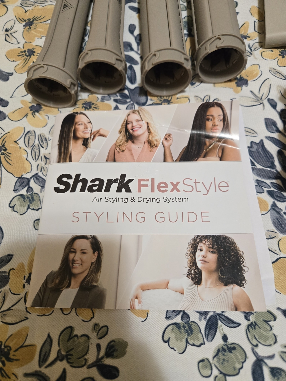 Shark Rose Gold Travel Hair Dryer - Compact Women’s Hair Tool - Picture 3 of 7